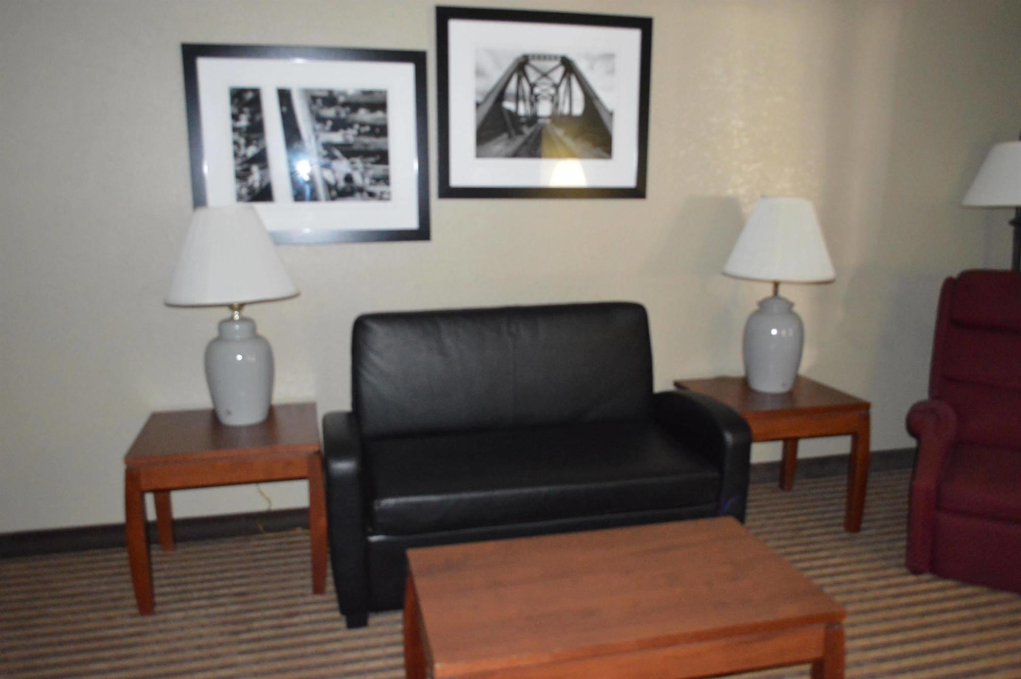 Best Western Hospitality House Emporia Exterior foto